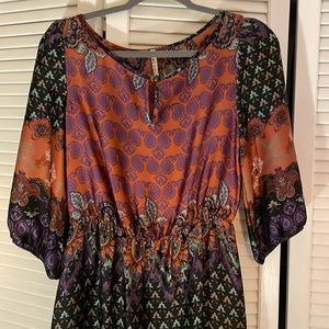 Casual silky mini dress - size S in great condition